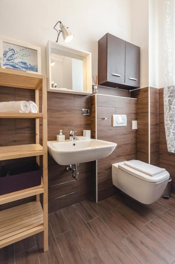 בולוניה Inner Bo, Terrazzino Vista Tetti In Centro Storico מראה חיצוני תמונה